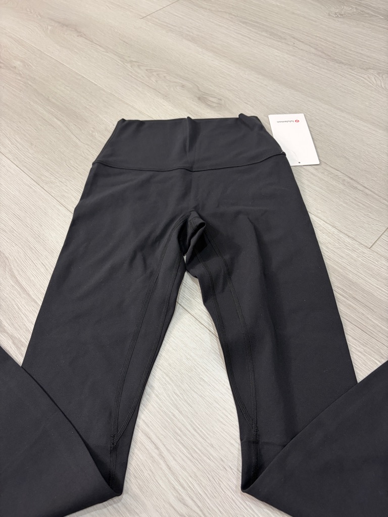 Lululemon Align No Line